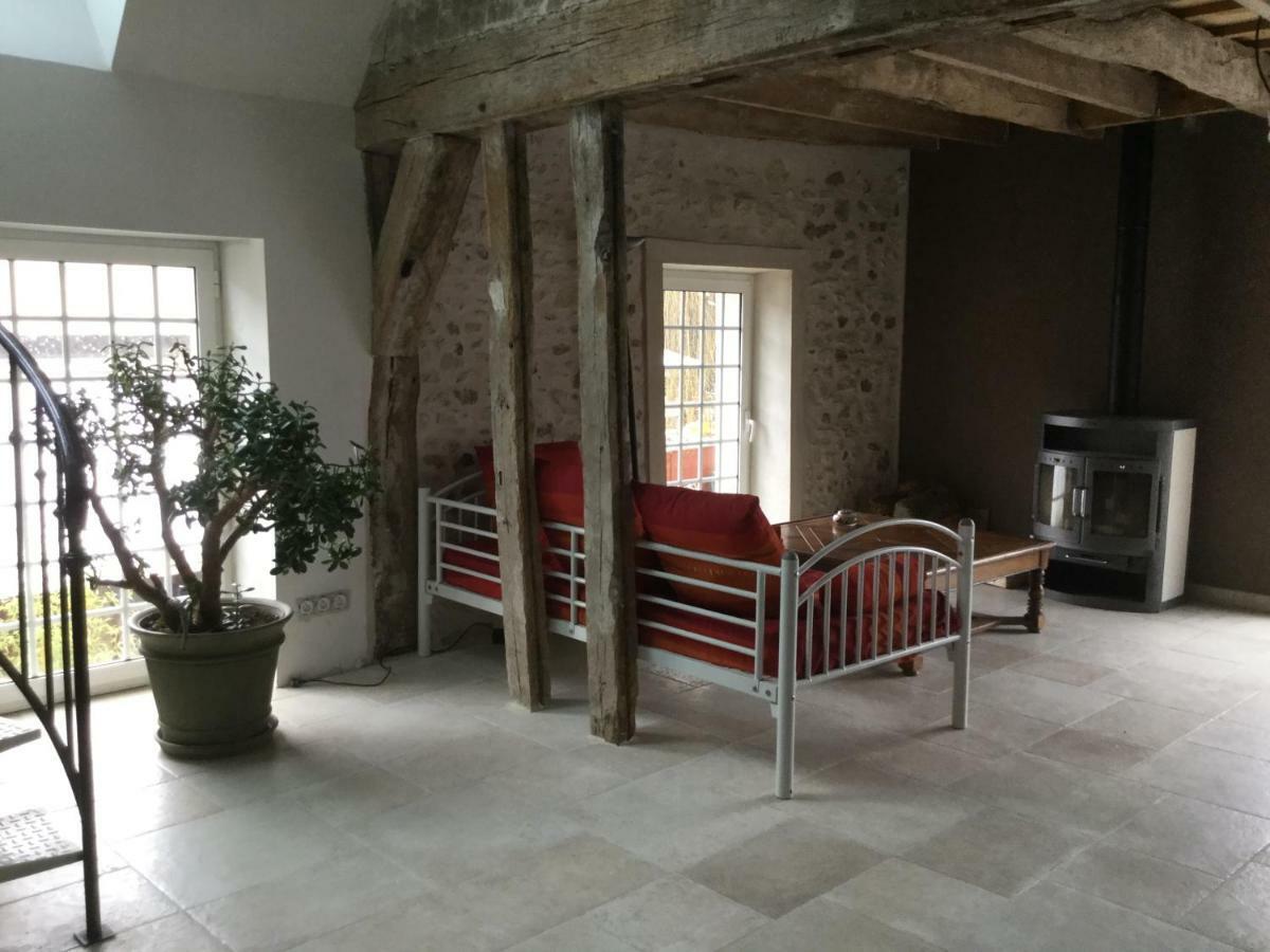 Maison De Sandrine Jumeauville Экстерьер фото